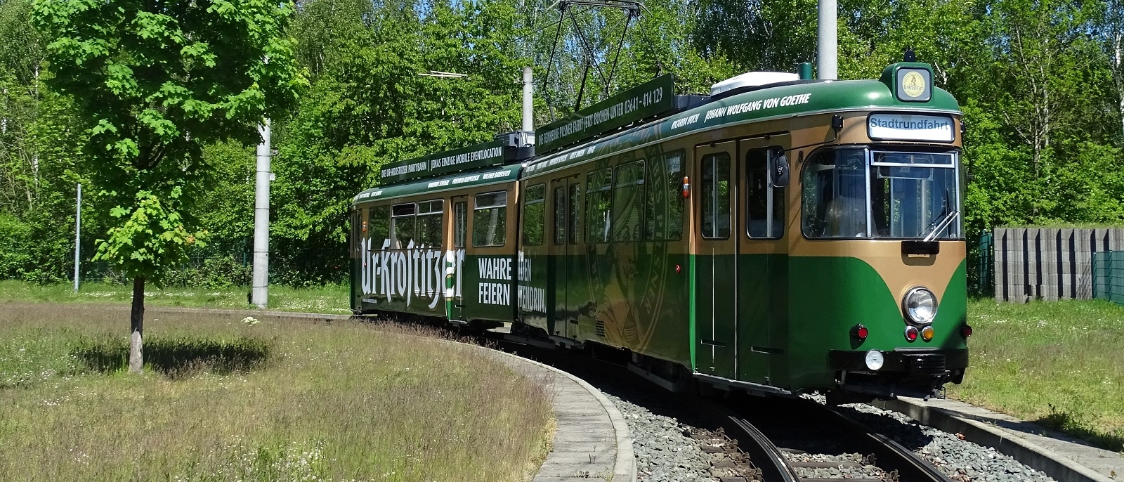 Die Ur-Krostitzer Partybahn auf dem Betriebshof Burgau.