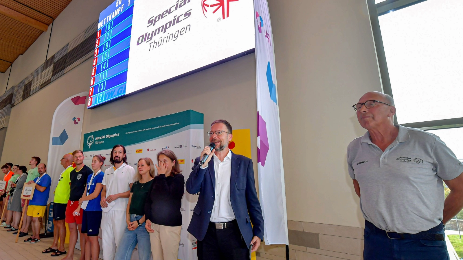 Eröffnung durch Oberbürgermeister Dr. Thomas Nitzsche mit Special Olympics Thüringen Präsident Rolf Beilschmidt